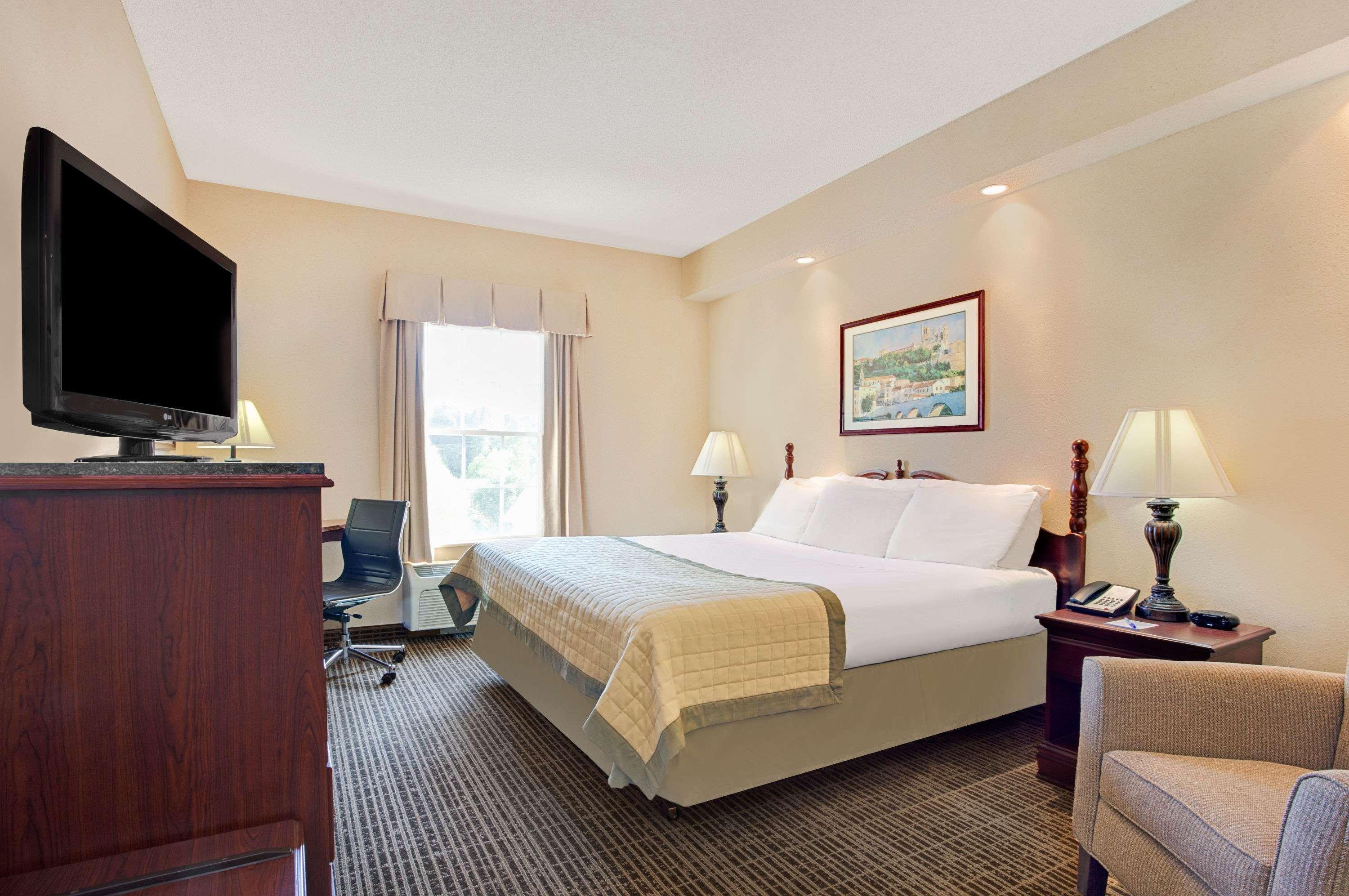 Hotel Baymont By Wyndham Pearl Exterior foto
